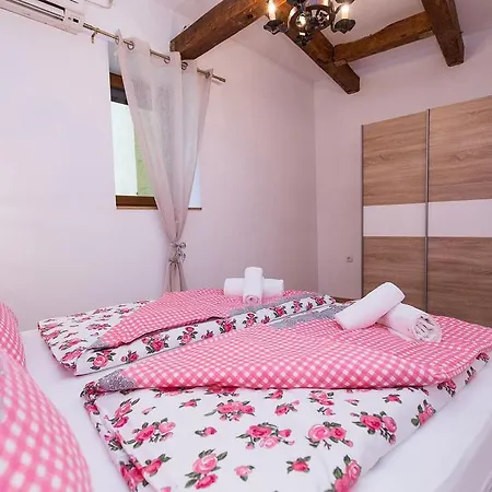 Apartman Maslina Centar Apartment